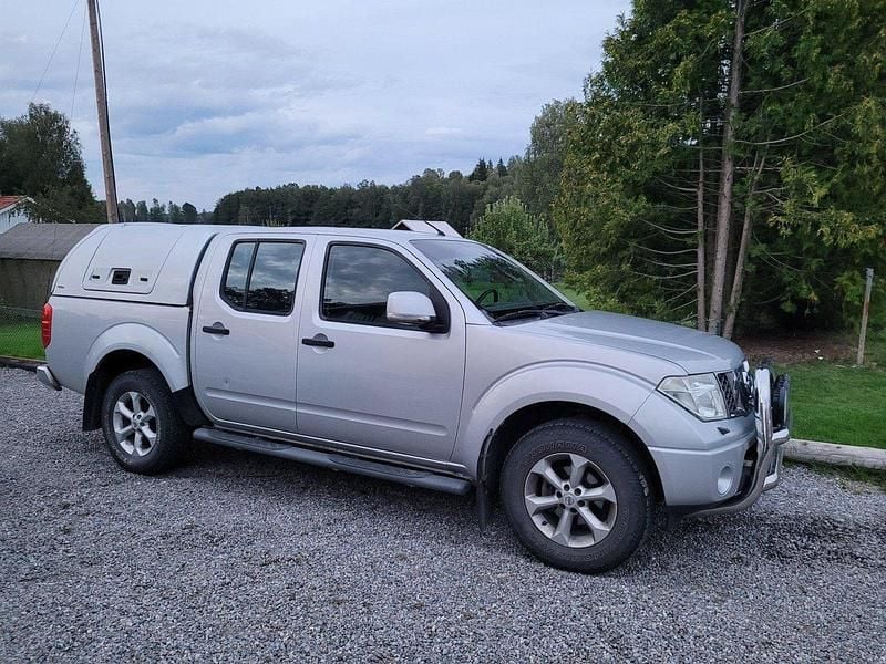 Silver Begagnad 2008 Nissan Navara Pickup | 55 000 kr (Bra pris) - Bild 1/3