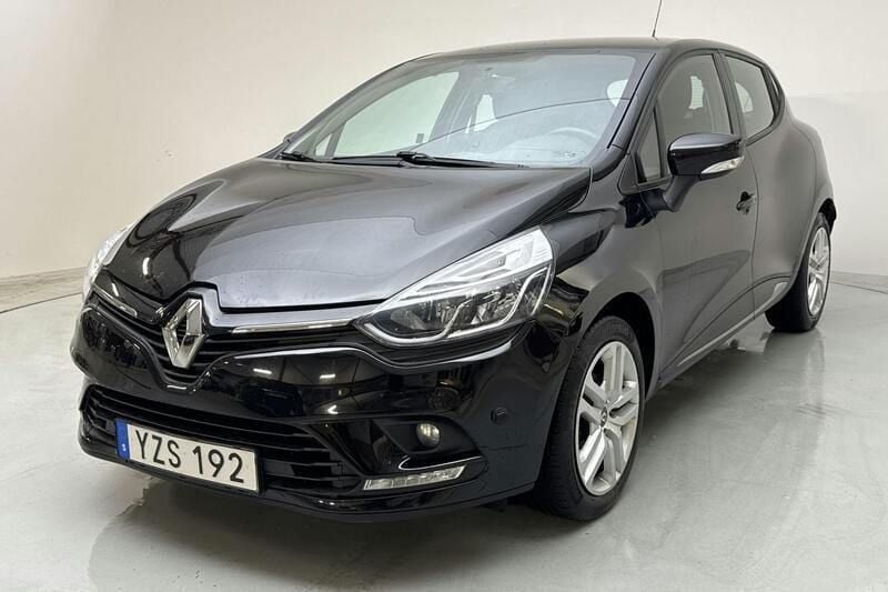 Svart Begagnad 2018 Renault Clio IV Zen | 100 000 kr (Marknadspris) - Bild 1/4