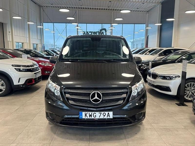 Begagnad Mercedes Vito 102 HK (75 kW) 2020 Grå Van