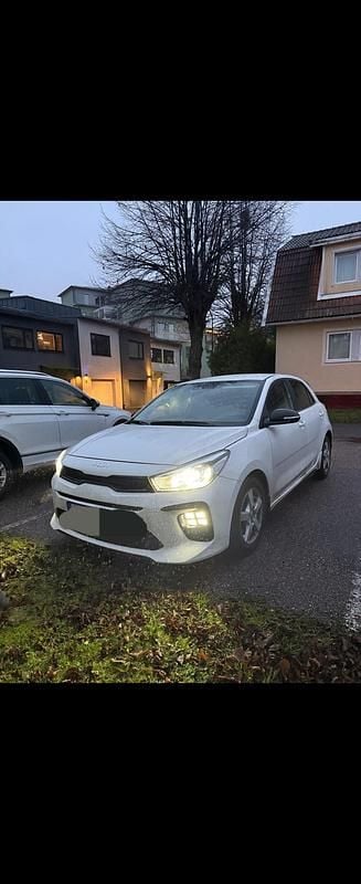 Begagnad 2022 Kia Rio | 139 000 kr (Superpris) - Bild 1/3
