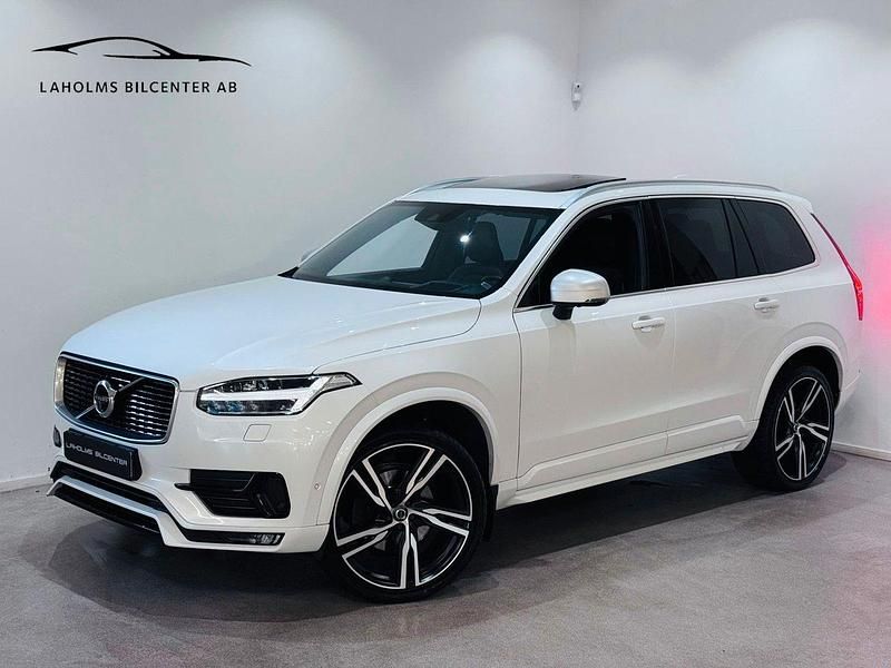 Vit Begagnad 2017 Volvo XC90 R-Design SUV | 399 900 kr (Marknadspris) - Bild 1/4
