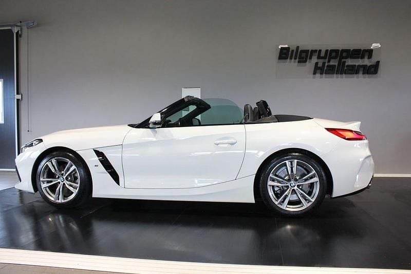 Begagnad BMW Z4 M Sport 197 HK (144 kW) 2020 Alpin vit Cab