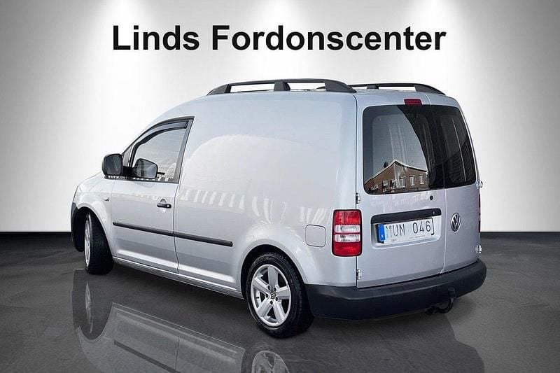 Begagnad VW Caddy 75 HK (55 kW) 2013 Silver Minibuss