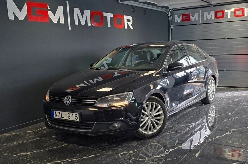 Svart Begagnad 2011 VW Jetta GT Sedan | 79 900 kr (Lite dyr) - Bild 1/4
