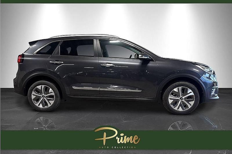 Begagnad Kia e-Niro Advance 150 kW (204 HK) 2020 Grå SUV