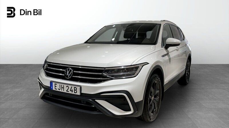 Vit Begagnad 2023 VW Tiguan Allspace SUV | 389 900 kr (Lite dyr) - Bild 1/4