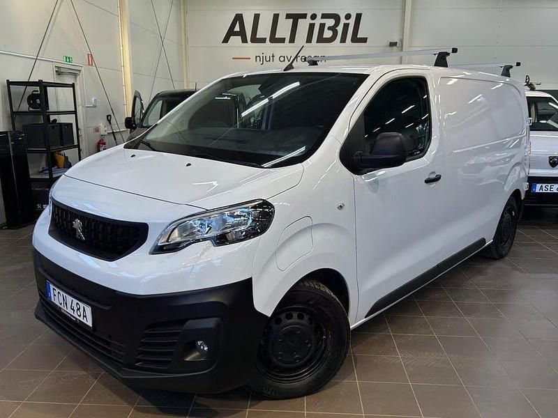 Vit Begagnad 2023 Peugeot e-Expert Van | 319 900 kr (Superpris) - Bild 1/3