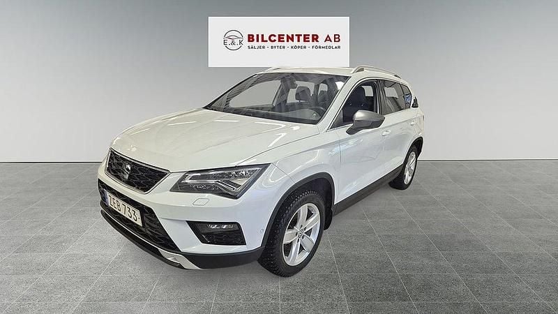 Vit Begagnad 2018 Seat Ateca XCELLENCE SUV | 179 900 kr (Marknadspris) - Bild 1/4