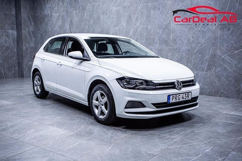 Vit Begagnad 2020 VW Polo Halvkombi | 158 800 kr (Marknadspris) - Bild 1/4