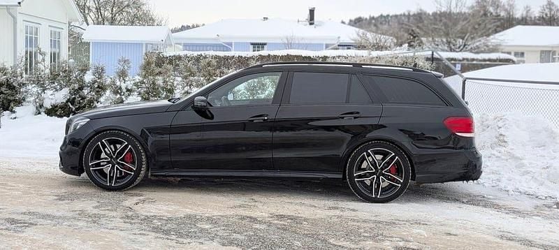 Begagnad 2014 Mercedes E63 AMG AMG Kombi | 369 000 kr - Bild 1/4