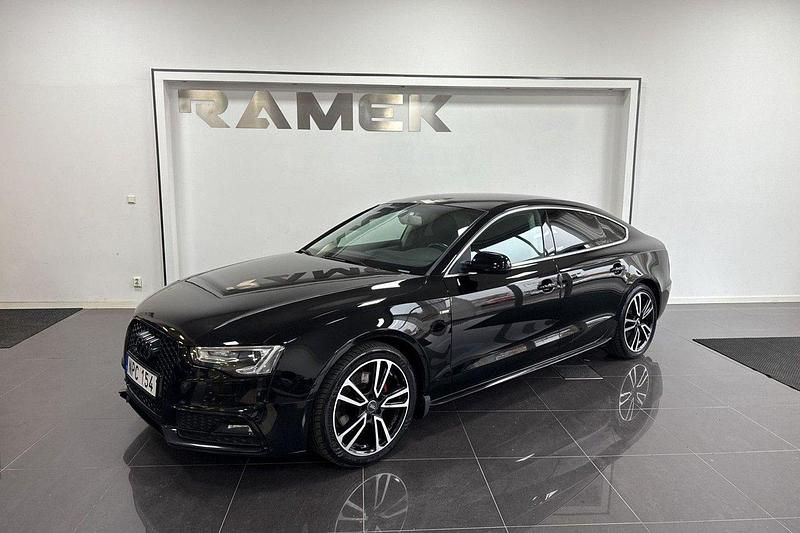 Svart Begagnad 2014 Audi A5 Sportback S-Line Halvkombi | 159 000 kr (Lite dyr) - Bild 1/4