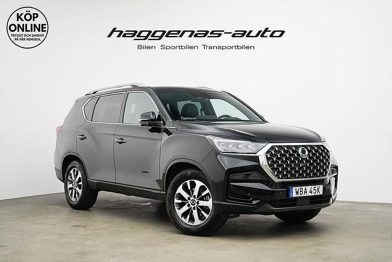 Svart Begagnad 2024 Ssangyong (KGM) Rexton SUV | 399 000 kr - Bild 1/4