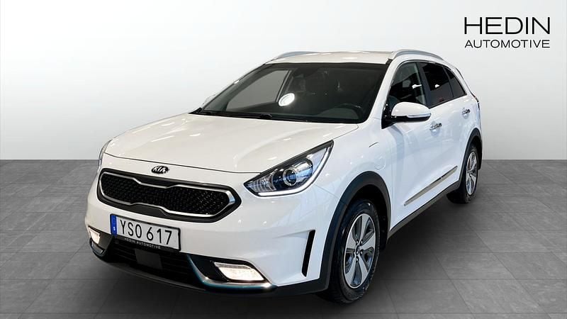 Vit (white) Begagnad 2018 Kia Niro Advance SUV | 209 900 kr - Bild 1/4