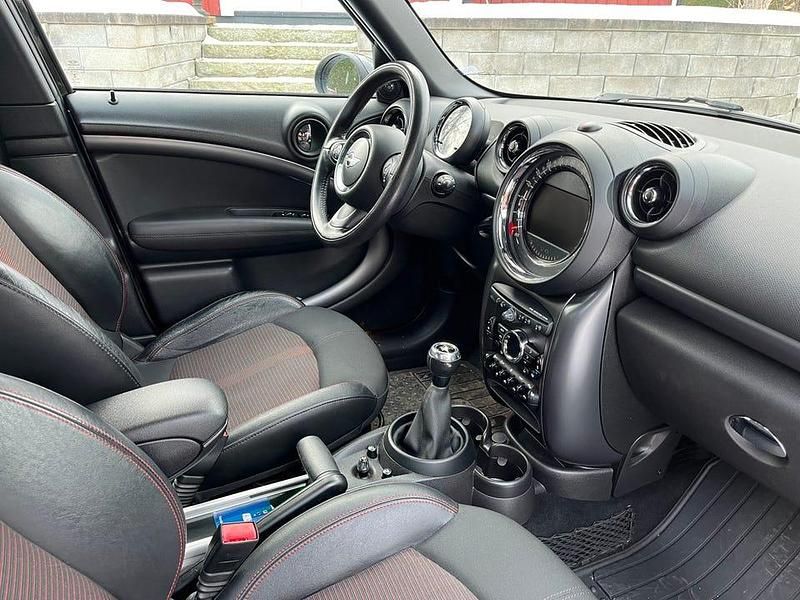 Begagnad Mini Cooper S Countryman 190 HK (139 kW) 2015 SUV