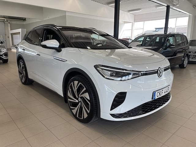 Vit (glacier white metallic bl) Begagnad 2022 VW ID.4 GTX SUV | 324 000 kr (Superpris) - Bild 1/4