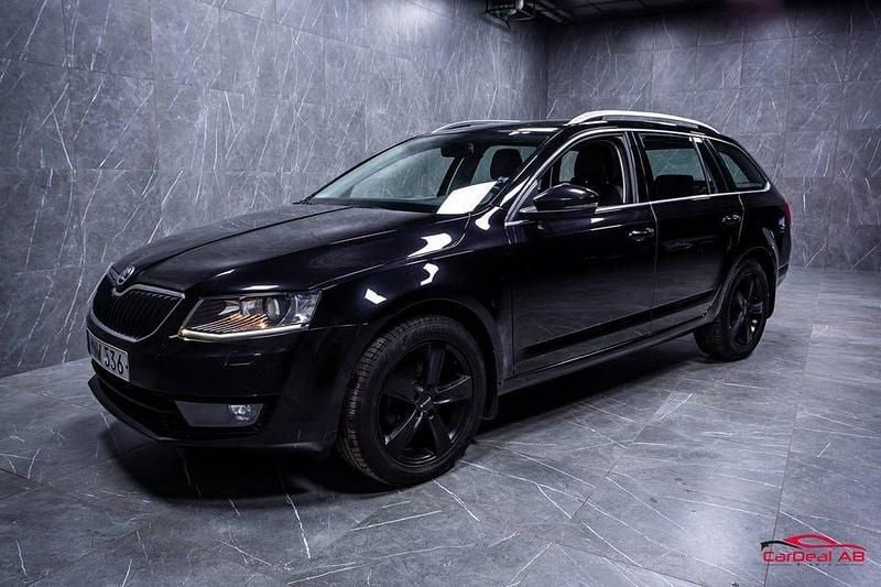 Begagnad Skoda Octavia Business Line 150 HK (110 kW) 2014 Svart Halvkombi