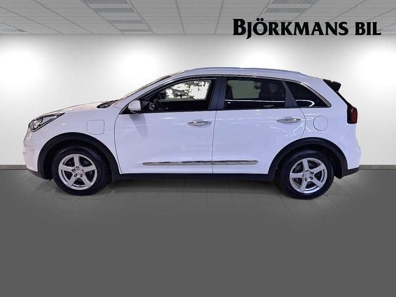 Begagnad Kia Niro Plus 105 HK (77 kW) 2017 Vit SUV