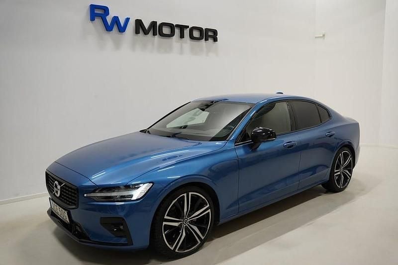 Begagnad Volvo S60 R-Design 250 HK (183 kW) 2020 Blå Sedan