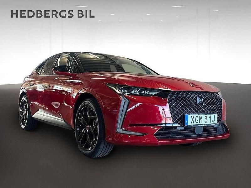 Röd Begagnad 2022 DS Automobiles DS4 Performance Line Plus Halvkombi | 349 900 kr - Bild 1/4