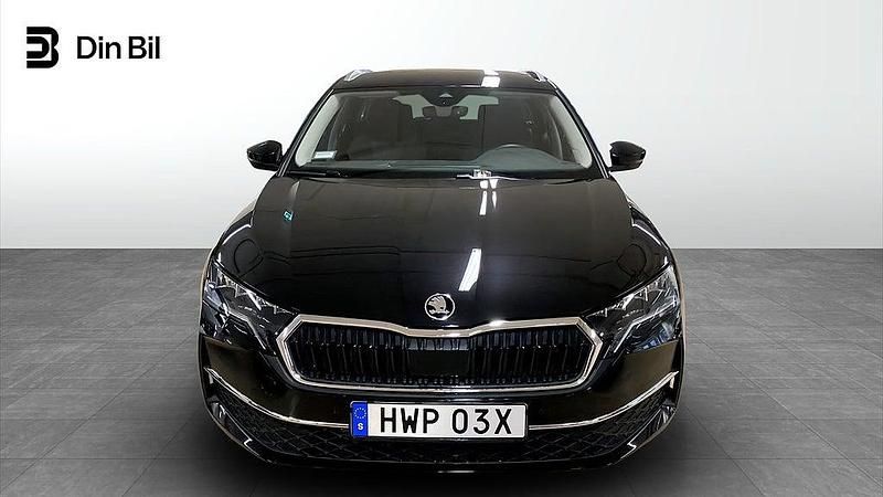Ny Skoda Octavia Selection 116 HK (85 kW) 2025 Svart Kombi