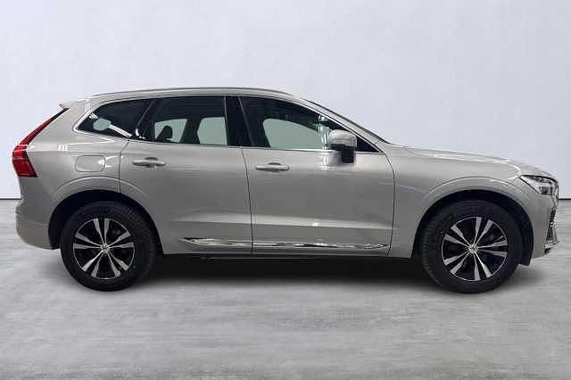 Begagnad Volvo XC60 Core 349 HK (256 kW) 2024 Silver SUV