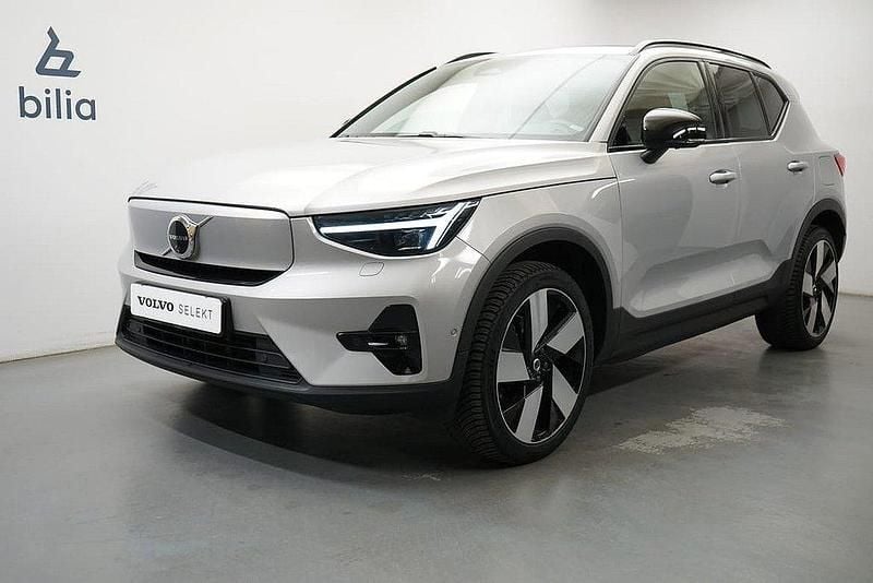 Silver Begagnad 2023 Volvo XC40 Ultimate SUV | 479 900 kr - Bild 1/4