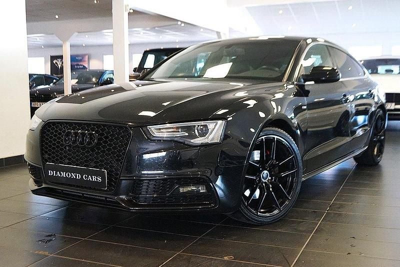 Svart Begagnad 2015 Audi A5 Sportback Comfort Halvkombi | 189 900 kr - Bild 1/4