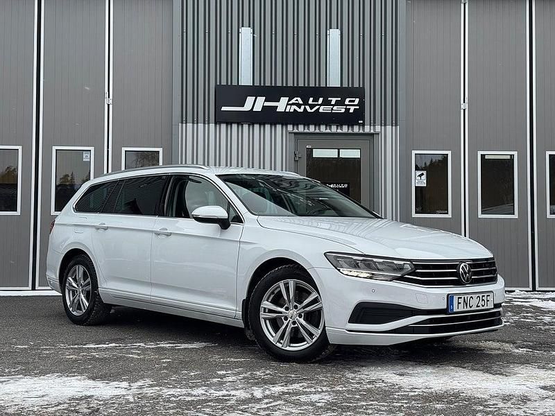 Begagnad VW Passat Edition 150 HK (110 kW) 2022 Vit Kombi
