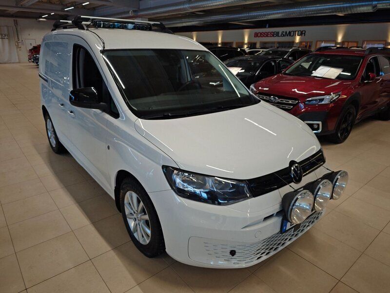 Vit Begagnad 2022 VW Caddy Minibuss | 319 000 kr (Dyr) - Bild 1/4