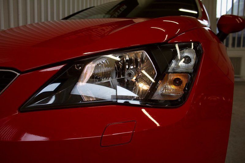 Begagnad Seat Ibiza ST 90 HK (66 kW) 2016 Röd Kombi