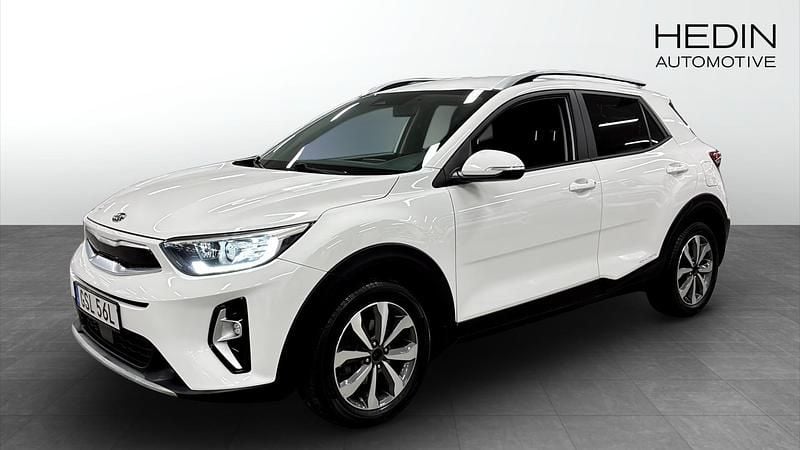 Vit Begagnad 2020 Kia Stonic Advance SUV | 179 000 kr (Marknadspris) - Bild 1/4