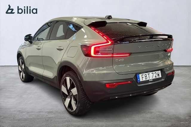 Begagnad Volvo C40 Single Motor 169 kW (231 HK) 2022 Grön SUV
