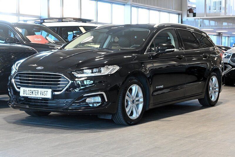 Svart Begagnad 2019 Ford Mondeo Titanium Kombi | 179 000 kr (Superpris) - Bild 1/4