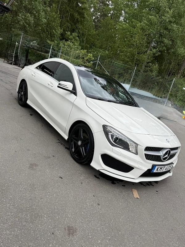 Begagnad Mercedes CLA220 AMG 170 HK (125 kW) 2014 Sedan