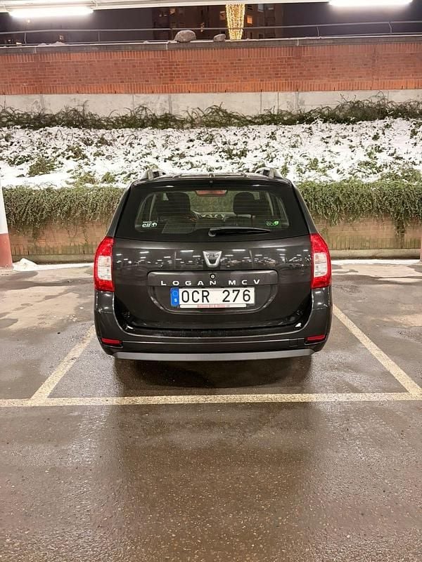 Begagnad Dacia Logan MCV 90 HK (66 kW) 2014