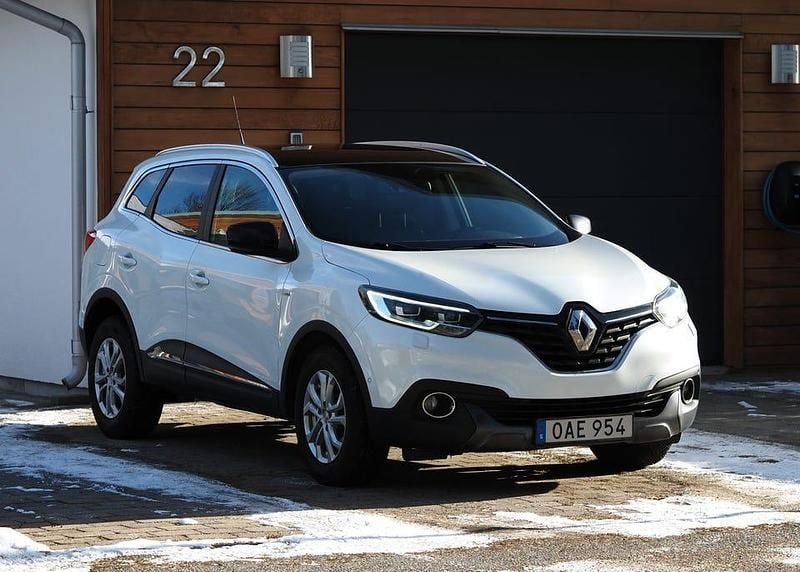 Begagnad Renault Kadjar Bose Edition 130 HK (95 kW) 2016 Vit pearl SUV