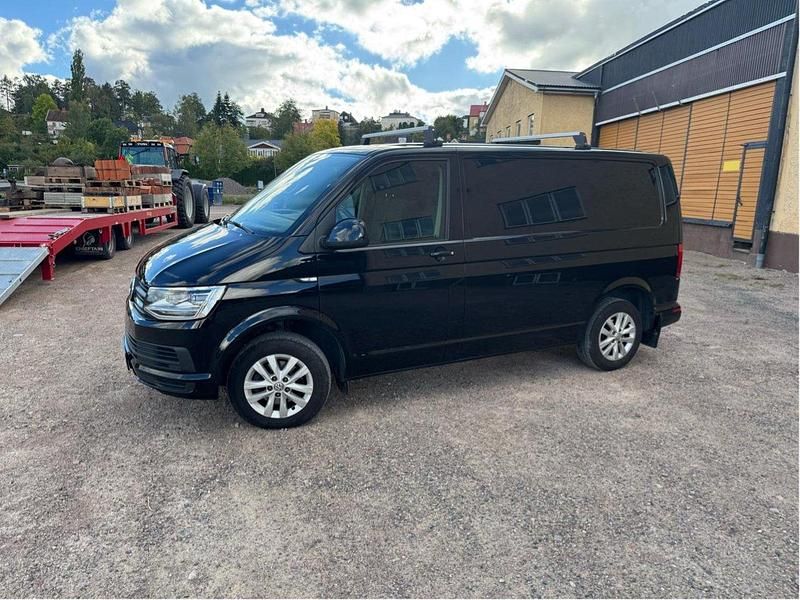 Svart Begagnad 2019 VW T6.1 Van | 369 000 kr - Bild 1/4