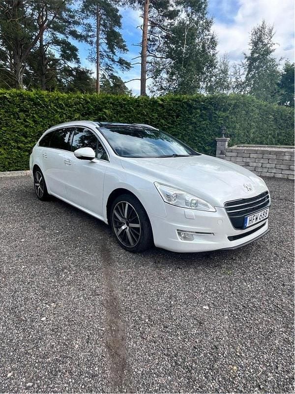 Vit Begagnad 2010 Peugeot 508 Kombi | 59 900 kr (Lite dyr) - Bild 1/4