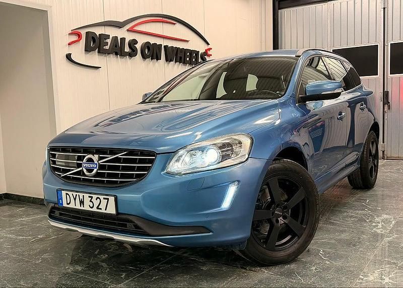 Begagnad Volvo XC60 Momentum 215 HK (158 kW) 2014 Blå SUV