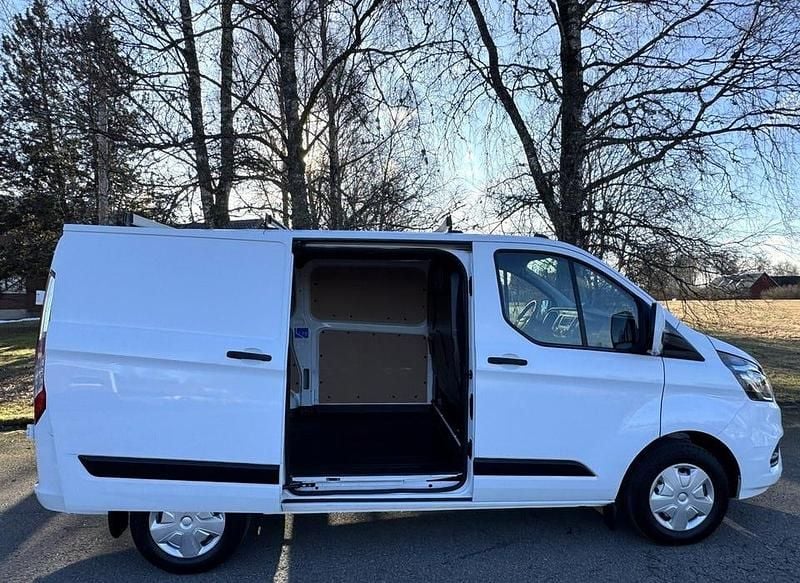 Begagnad Ford Transit Custom 129 HK (94 kW) 2022 Vit