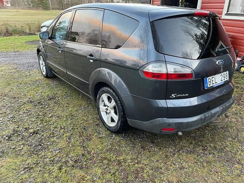 Begagnad Ford S-MAX S 130 HK (95 kW) 2008 Minibuss