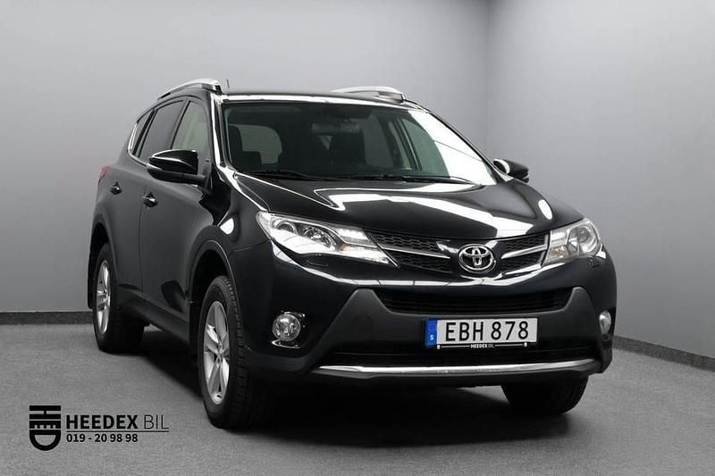 Begagnad Toyota RAV4 Active 151 HK (111 kW) 2014 Svart SUV