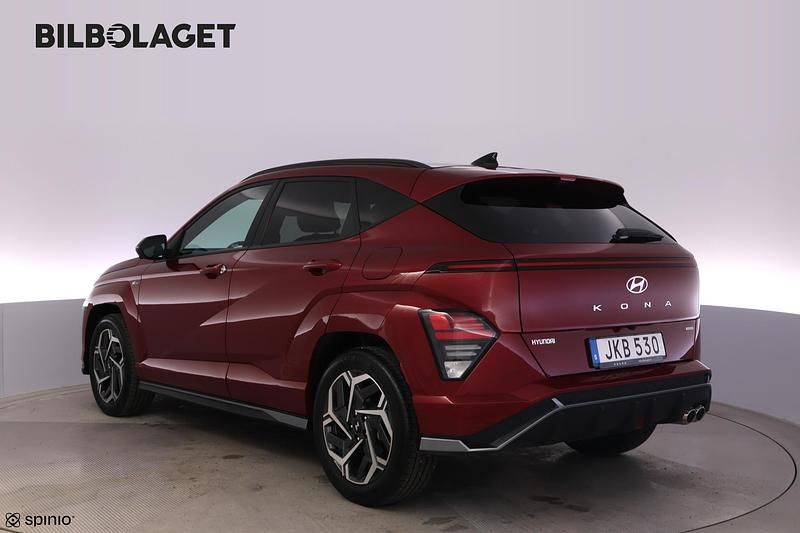 Begagnad Hyundai Kona 143 HK (105 kW) 2023 Röd SUV