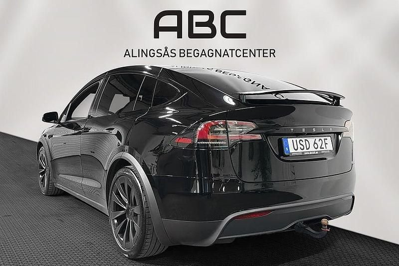 Begagnad Tesla Model X 2023 Svart SUV