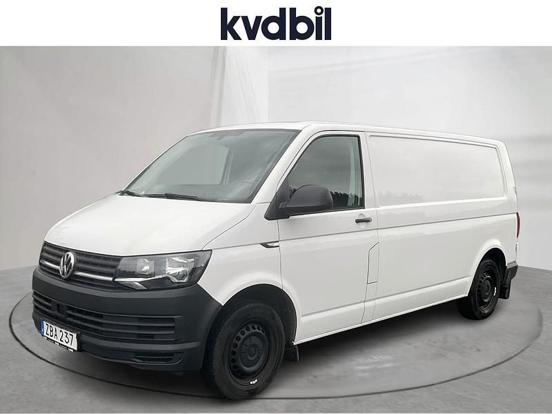 Vit Begagnad 2018 VW Transporter Van | 189 000 kr (Superpris) - Bild 1/3