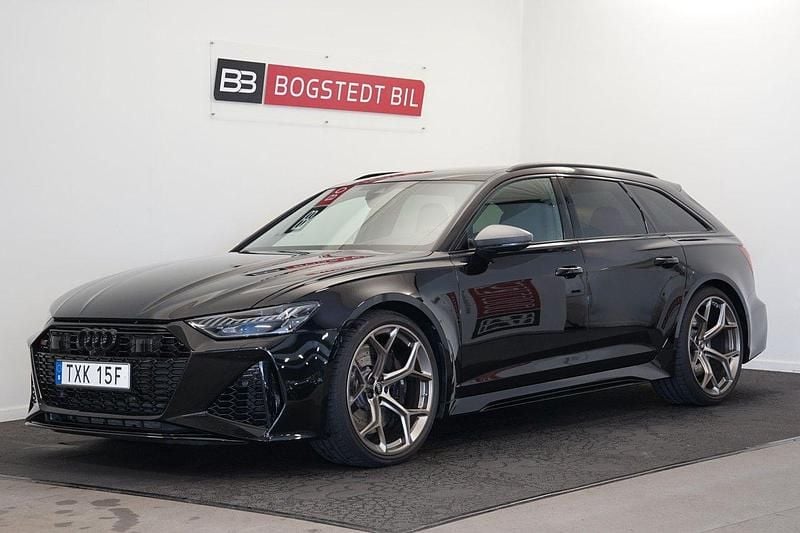Svart Begagnad 2023 Audi RS6 Performance Kombi | 1 298 000 kr (Bra pris) - Bild 1/4