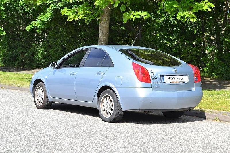 Begagnad Nissan Primera 116 HK (85 kW) 2005 Halvkombi