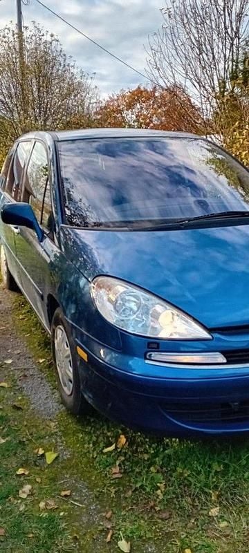 Blå Begagnad 2006 Peugeot 807 Minibuss | 21 000 kr - Bild 1/4