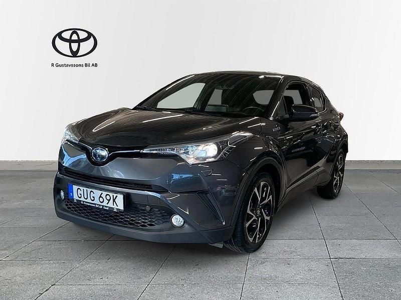 Mörkgrå Begagnad 2019 Toyota C-HR Edition SUV | 234 900 kr (Marknadspris) - Bild 1/4
