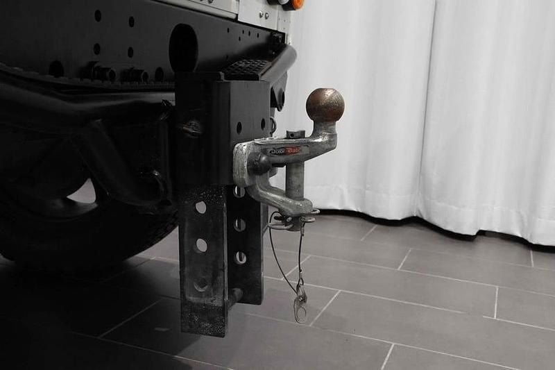 Begagnad Land Rover Defender 122 HK (89 kW) 2009 Vit Kombi